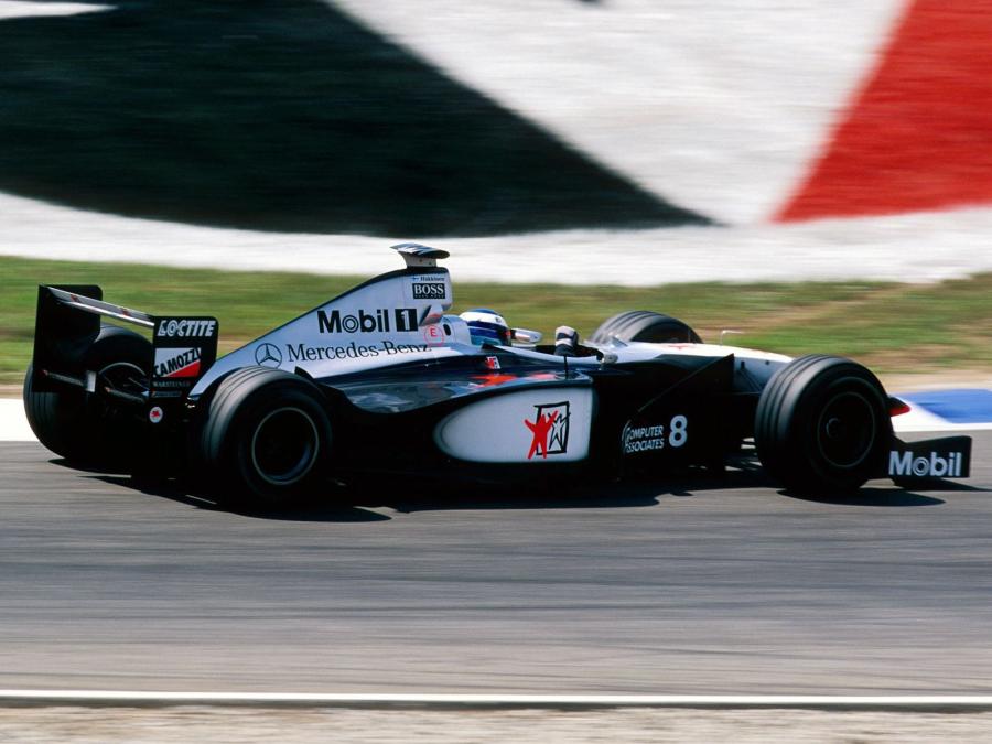  McLaren Mercedes-Benz MP4-13 1998 года  (фото 13 из 17)